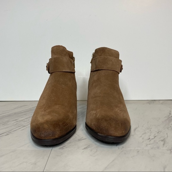 New! Naturalizer Lydia Tan Suede Ankle Bootie 7M - Picture 2 of 13